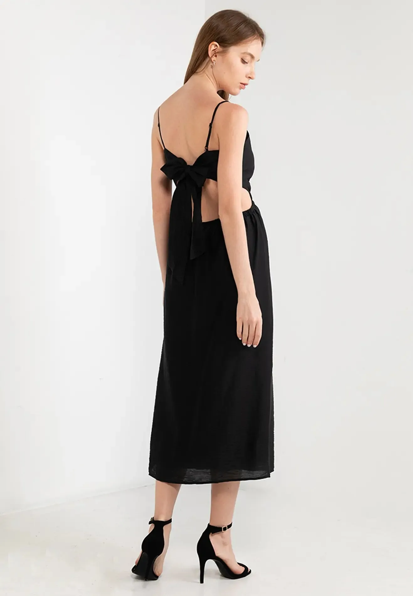 ELLE Apparel Square Neck Tie Backless Midi Dress