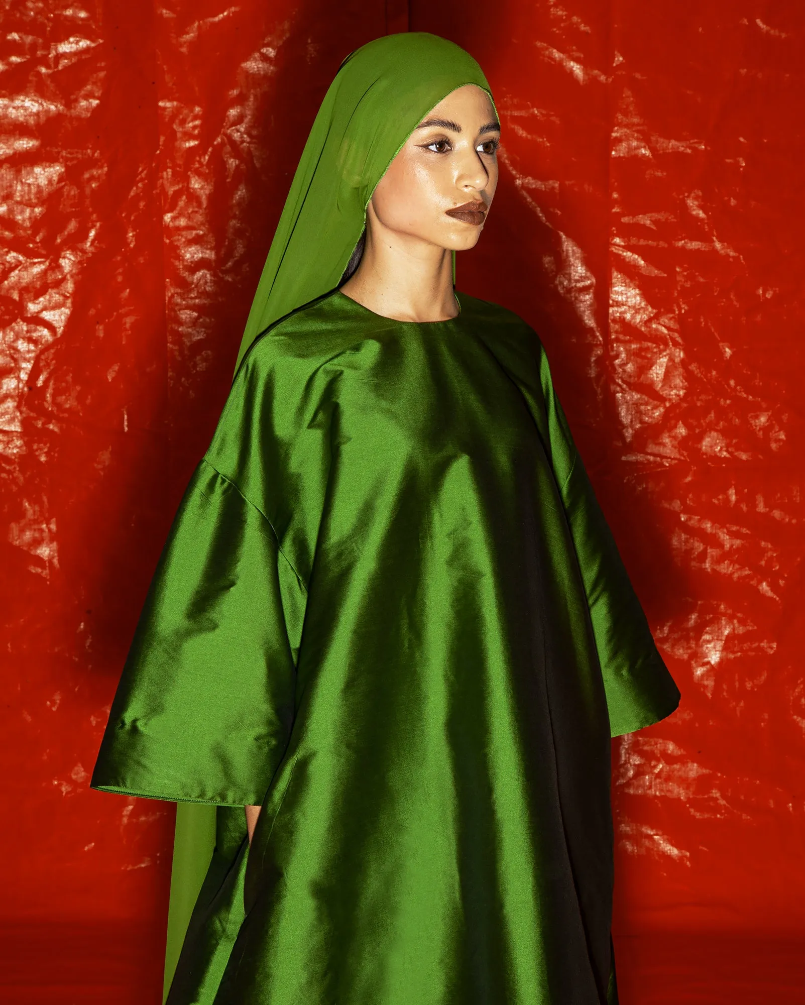 Kurung Taffeta Oversaiz (Olive)