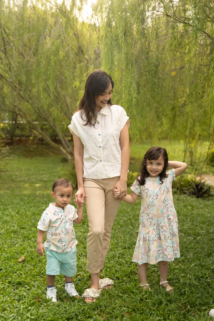 Ladies Sadie Blouse - Cream Bamboo Tiles