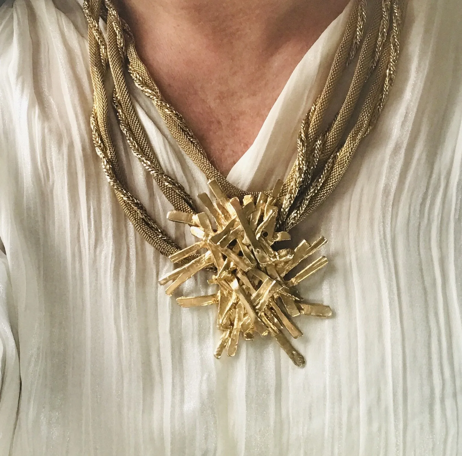 Vintage Gold Tone Mesh Rope Necklace by Hattie Carnegie. So Long Wear 5  Ways!